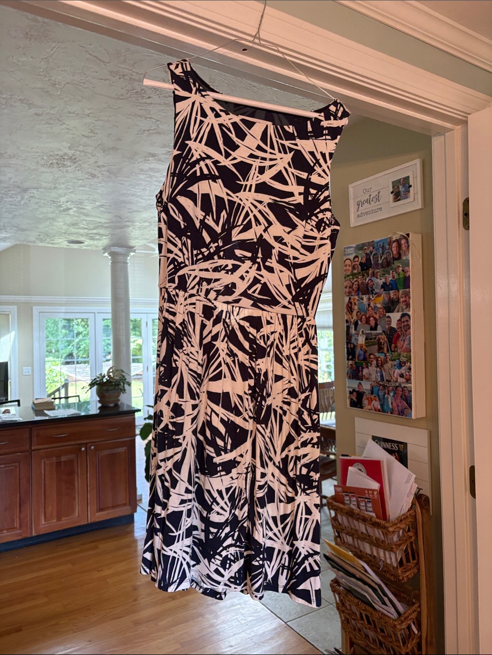 LOFT Black and White Abstract dress with cutout in back